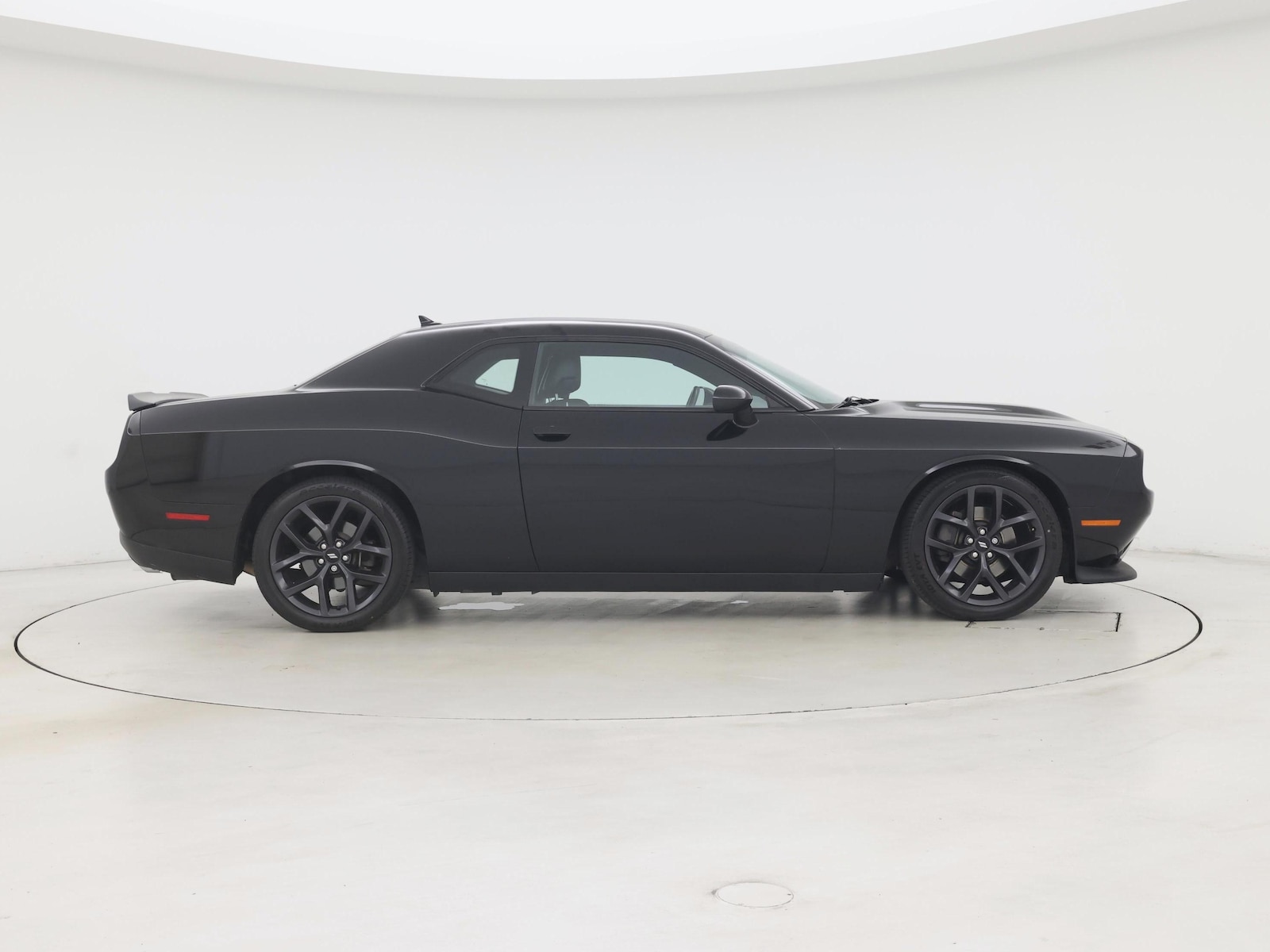 2019 Dodge Challenger R/T Plus - Photo 8