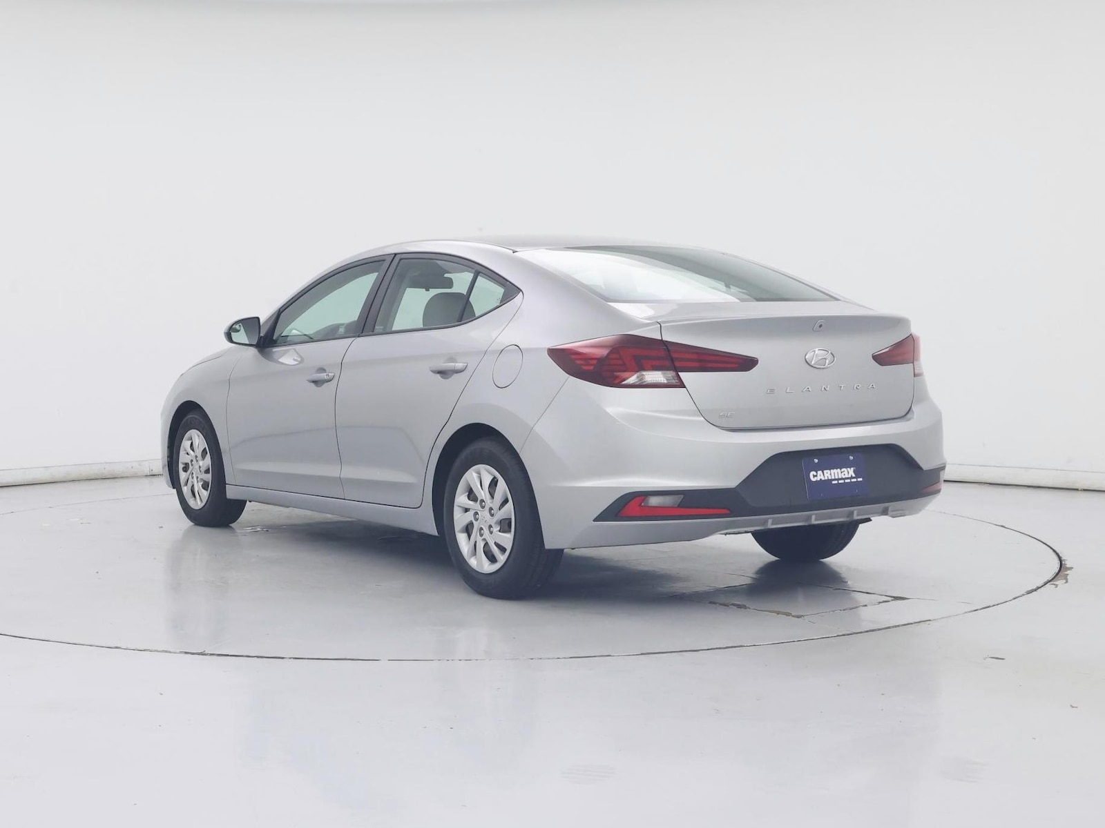 2020 Hyundai Elantra SE - Photo 3