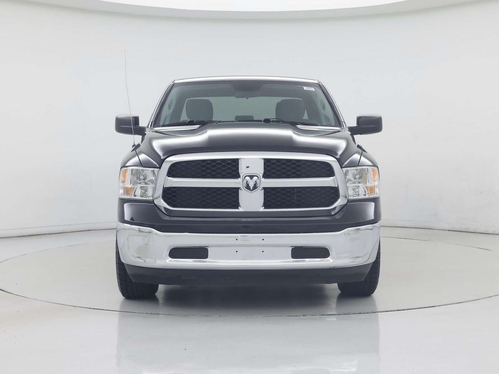 2024 RAM Ram 1500 Classic SLT - Photo 6