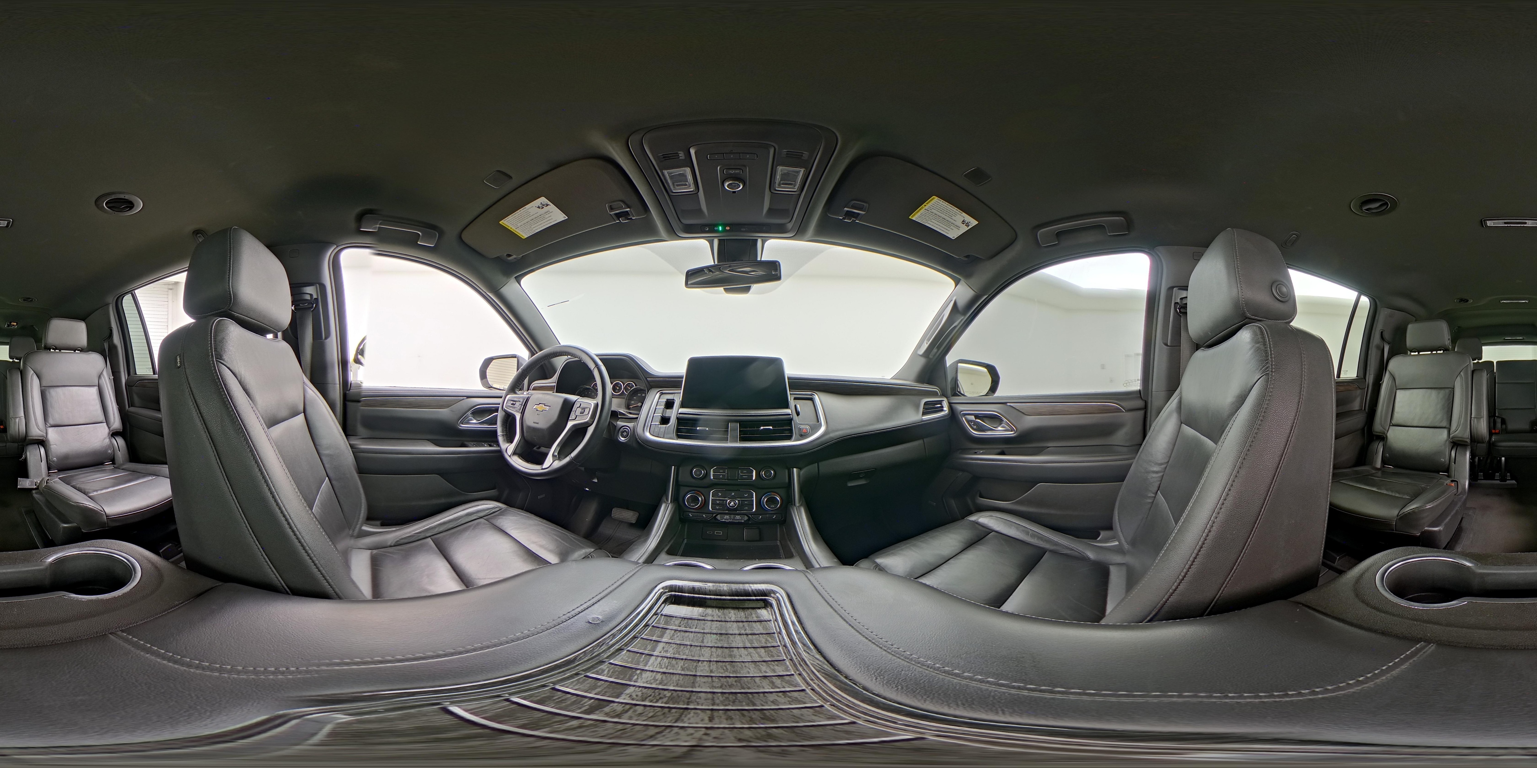 2021 Chevrolet Suburban LT - Photo 26