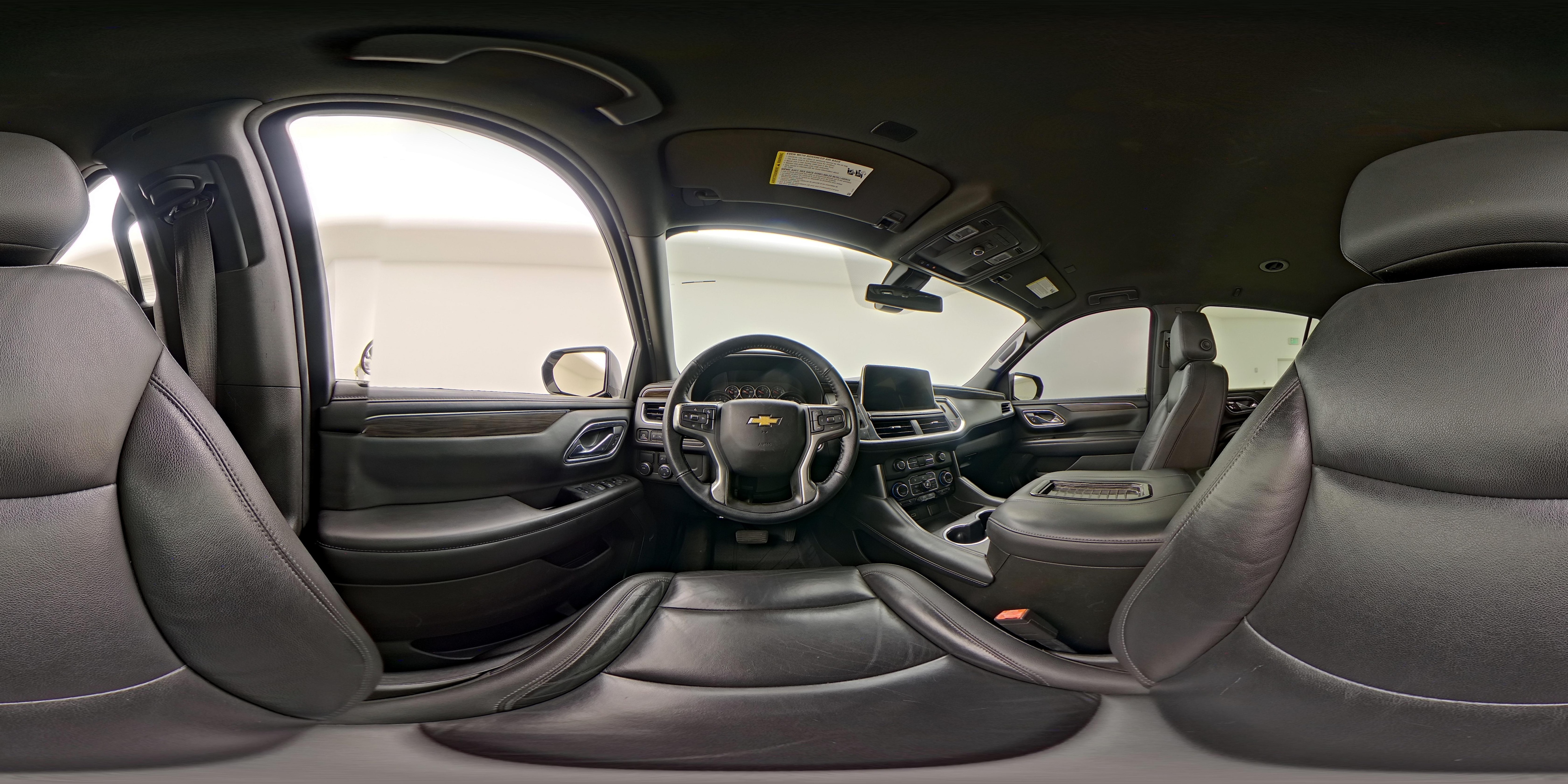 2021 Chevrolet Suburban LT - Photo 28