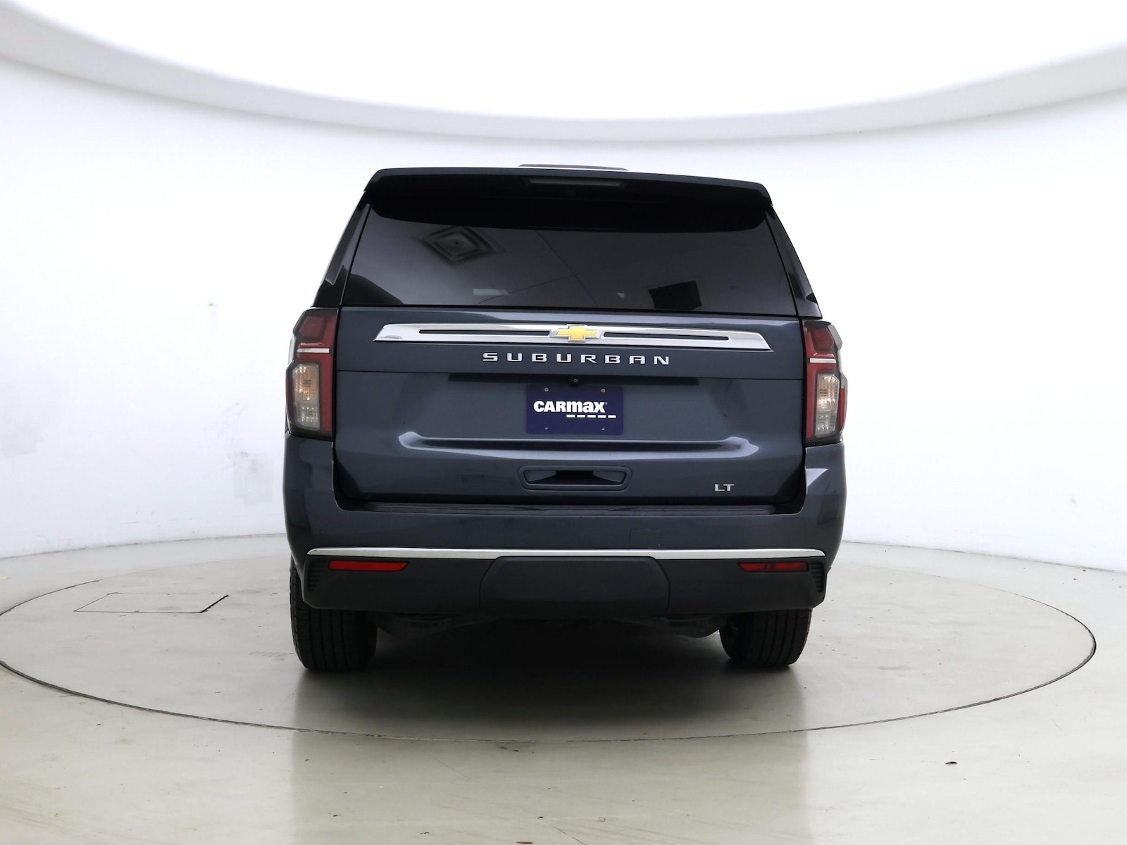 2021 Chevrolet Suburban LT - Photo 7
