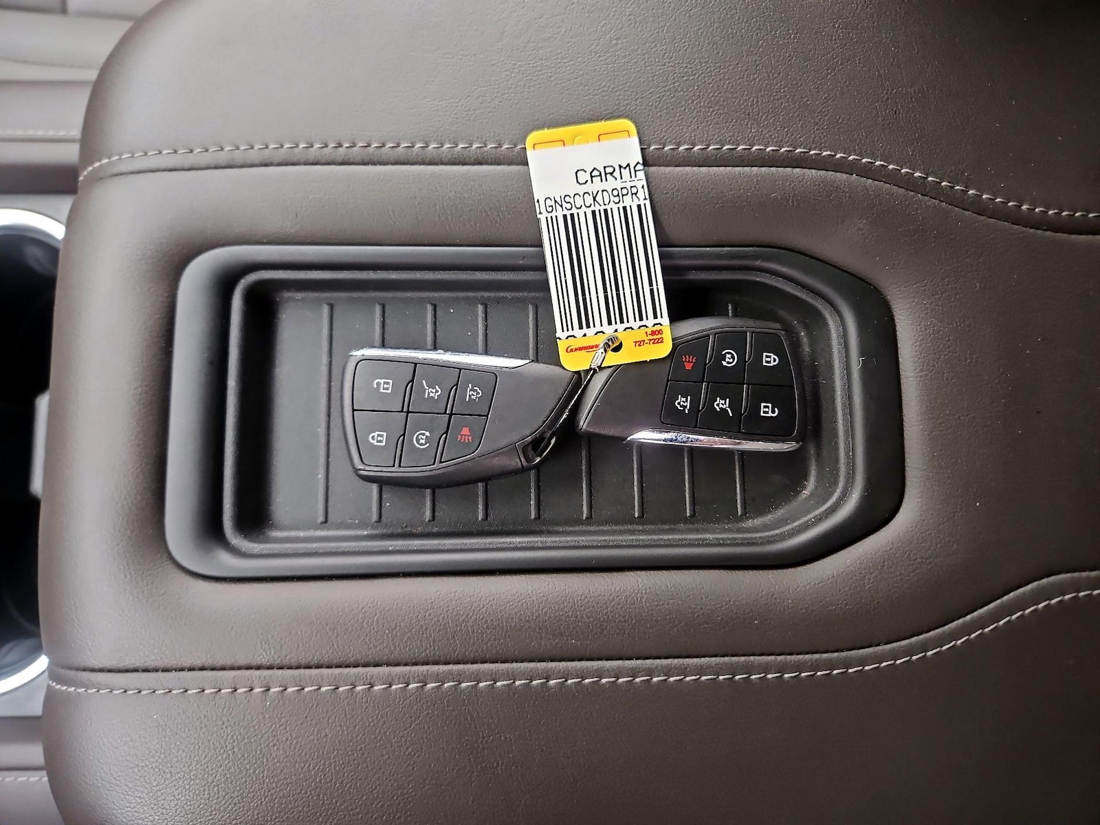 2023 Chevrolet Suburban LT - Photo 24