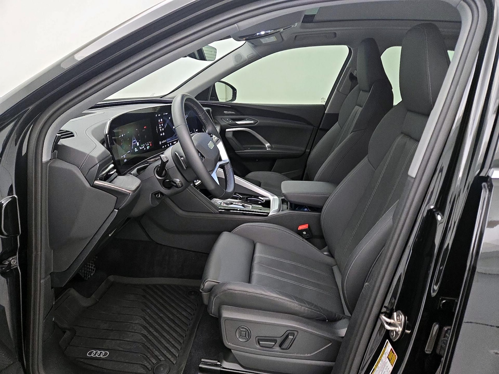 2025 Audi Q5 Prestige - Photo 12