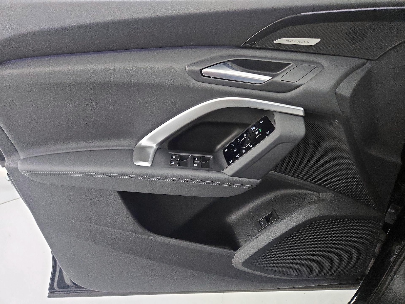 2025 Audi Q5 Prestige - Photo 13