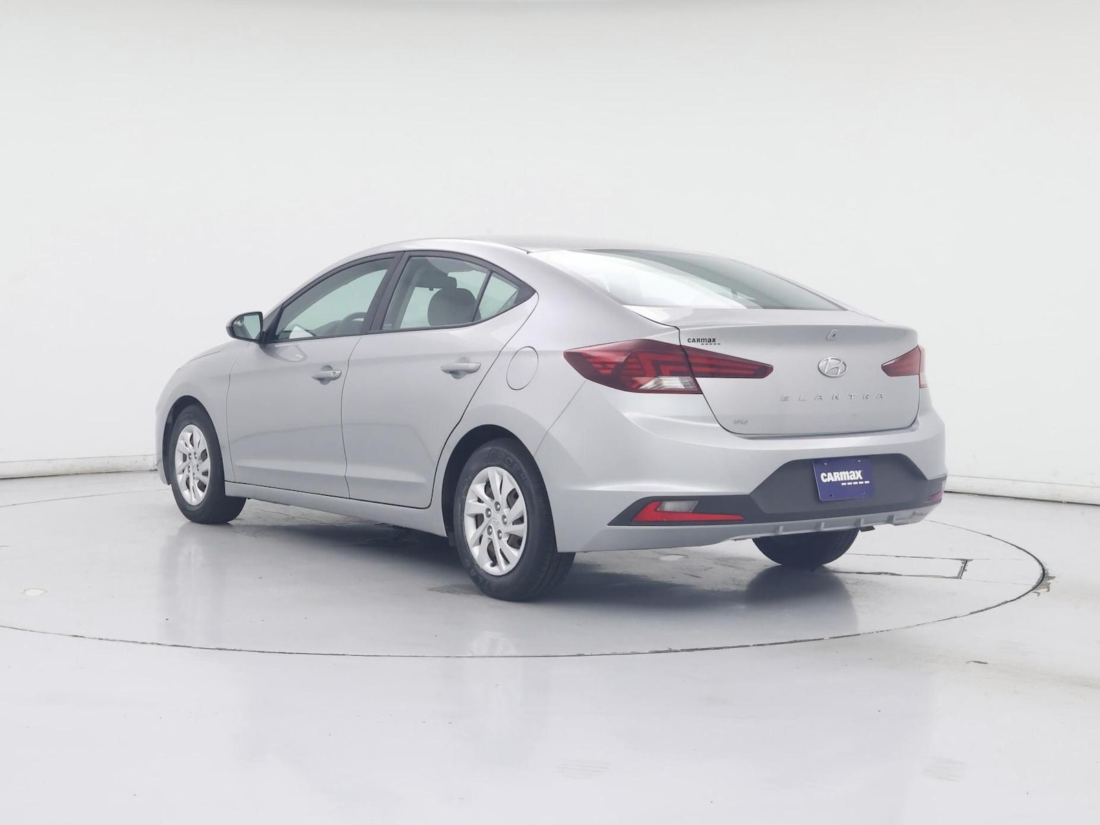 2020 Hyundai Elantra SE - Photo 3