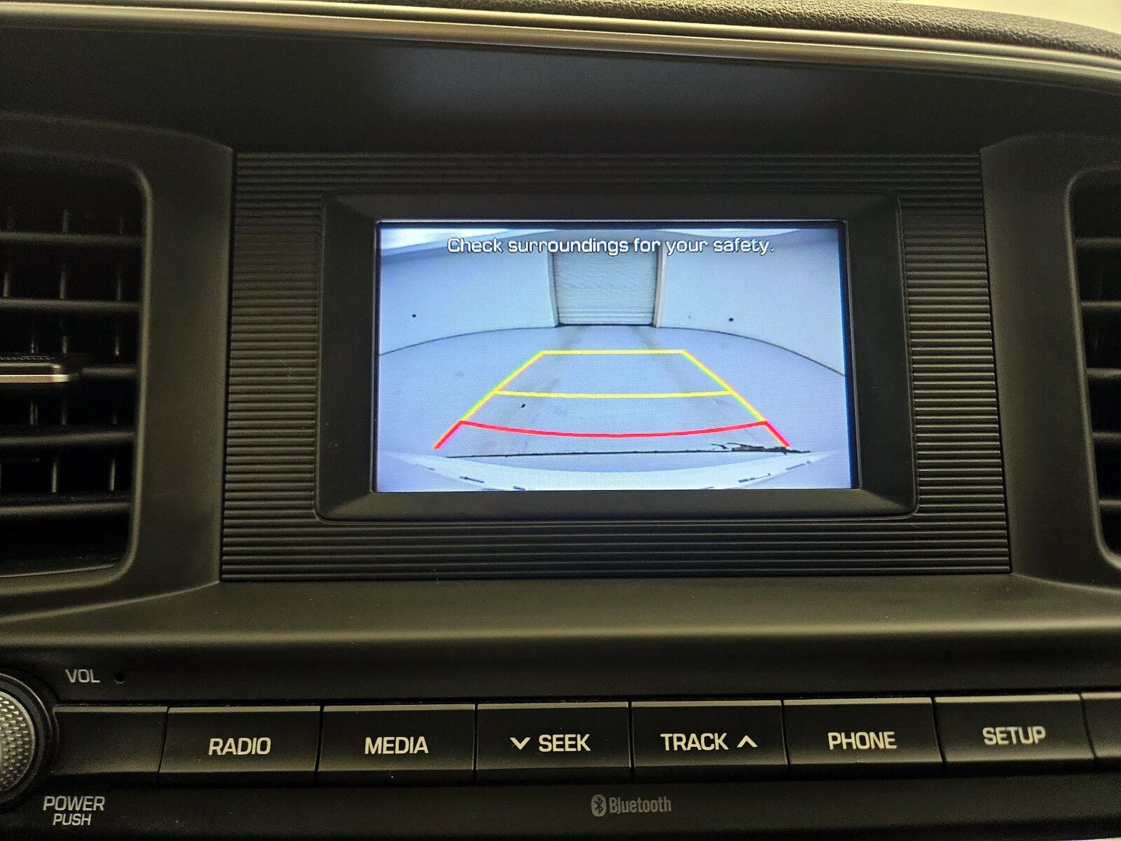 2020 Hyundai Elantra SE - Photo 15