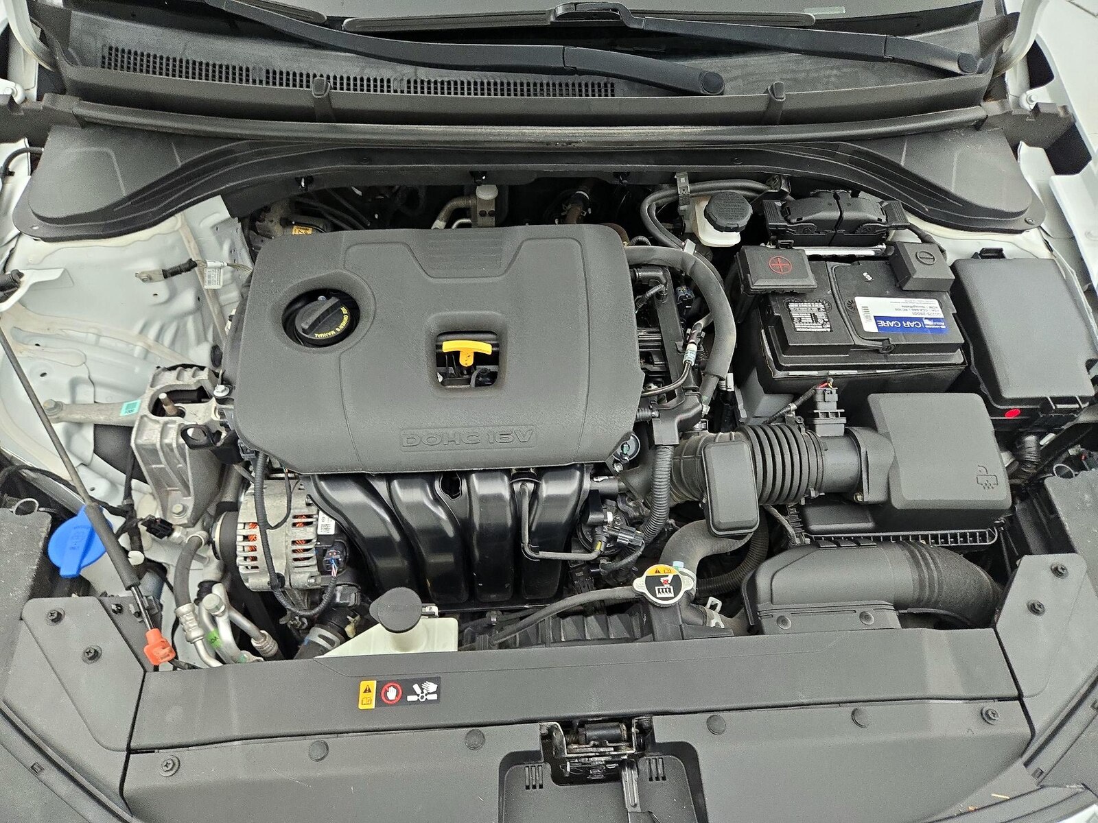 2020 Hyundai Elantra SE - Photo 22