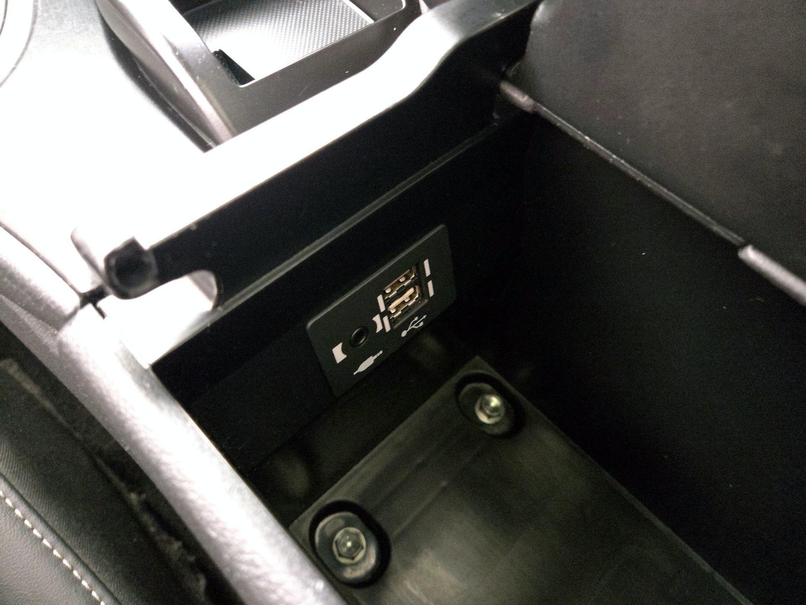 2021 Lexus UX 200 - Photo 19