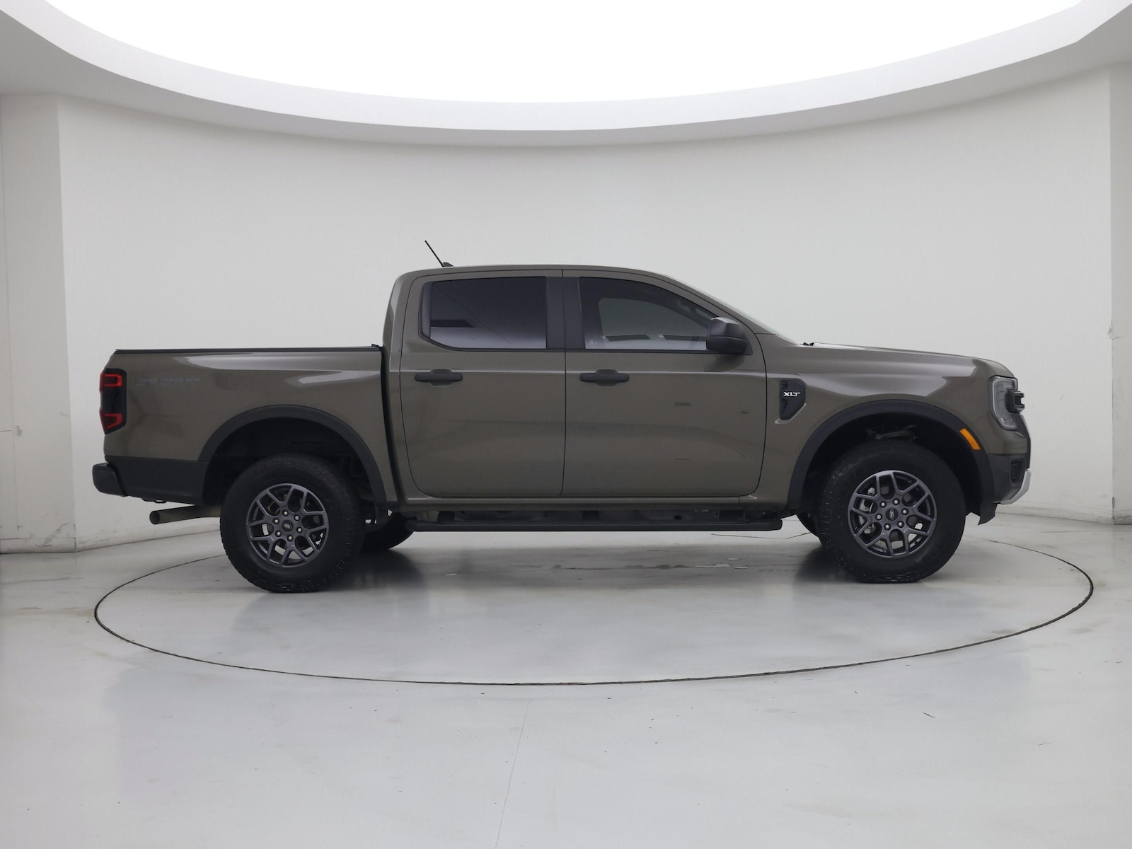 2025 Ford Ranger XLT - Photo 8