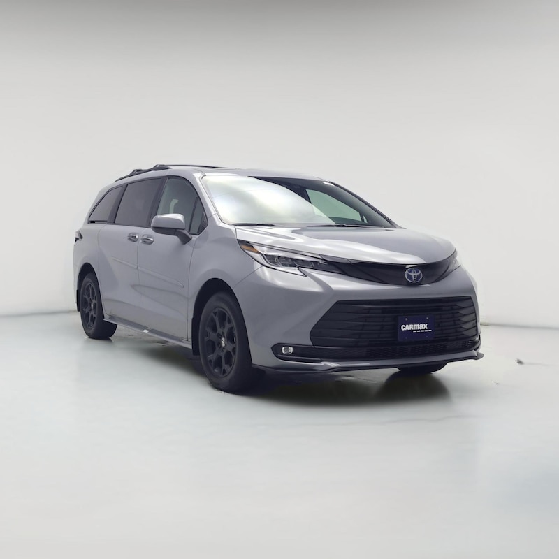 2025 Toyota Sienna XSE