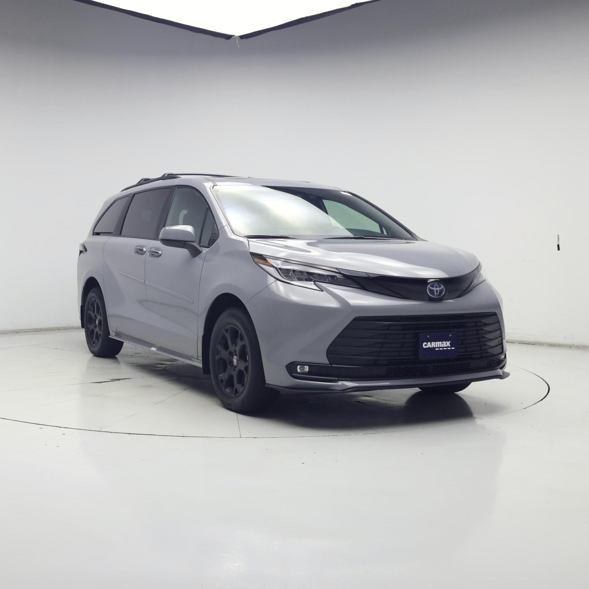 Gray 2025 Toyota Sienna Minivan All-Wheel Drive Automatic
