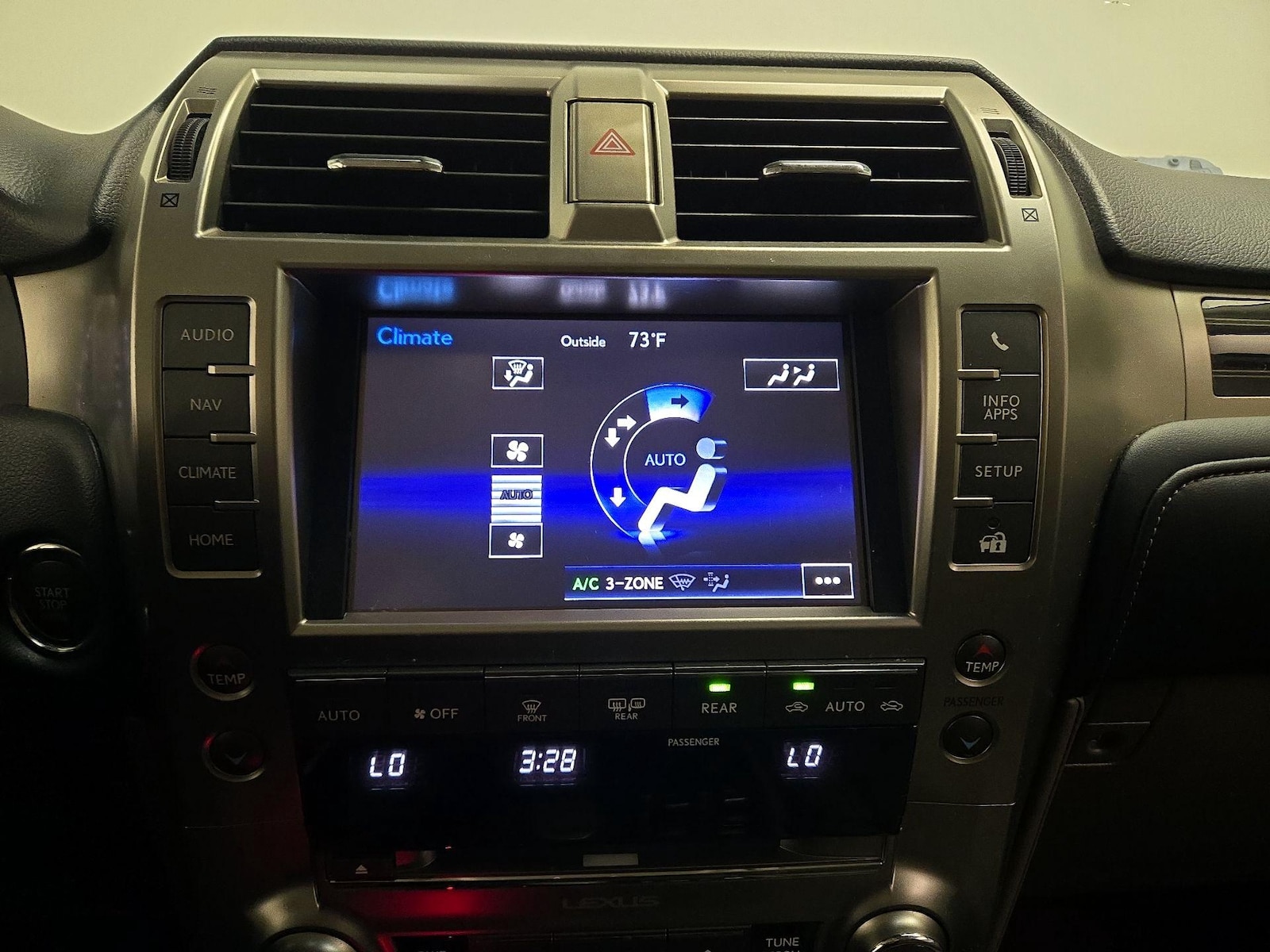 2021 Lexus GX PREMIUM - Photo 18