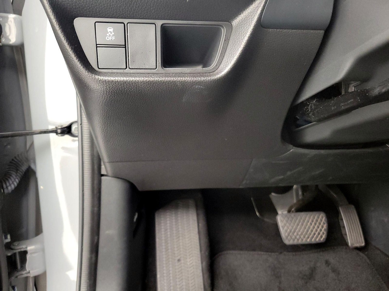 2025 Honda HR-V Sport - Photo 14