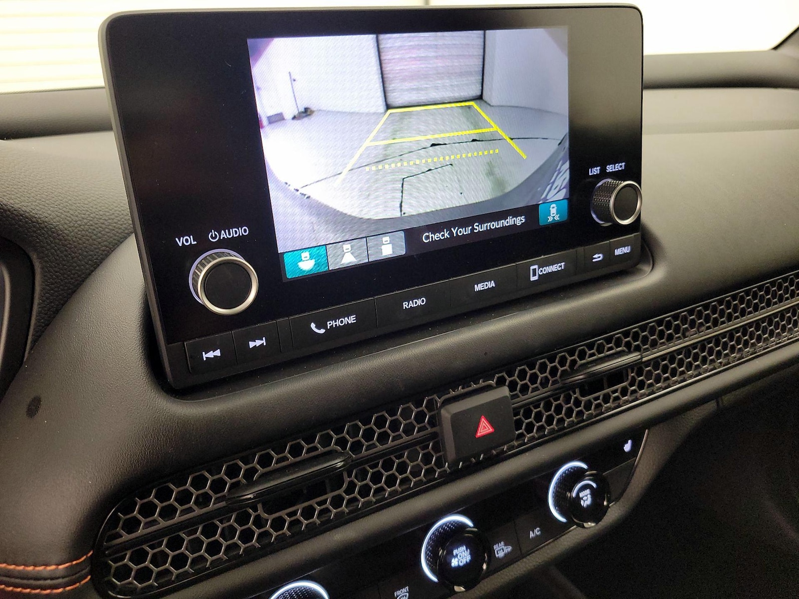 2025 Honda HR-V Sport - Photo 15