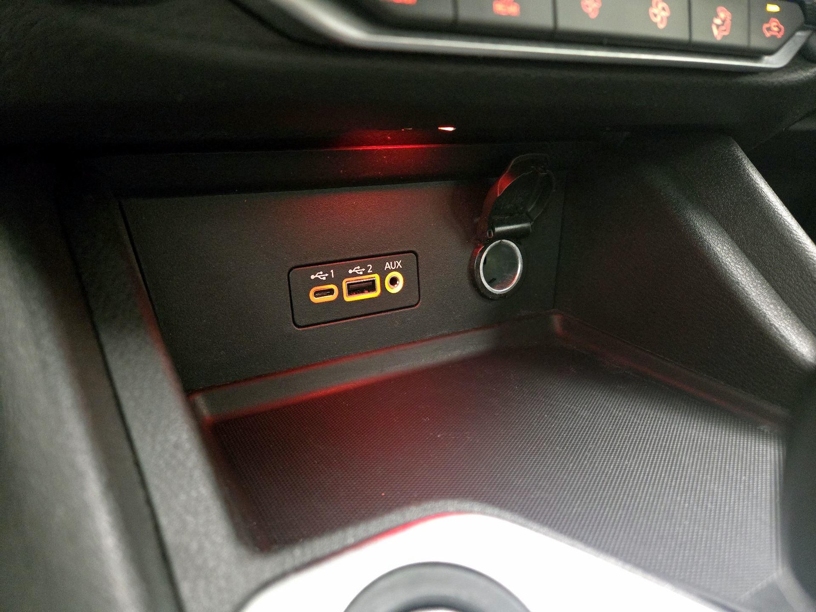 2023 Nissan Sentra SR - Photo 19