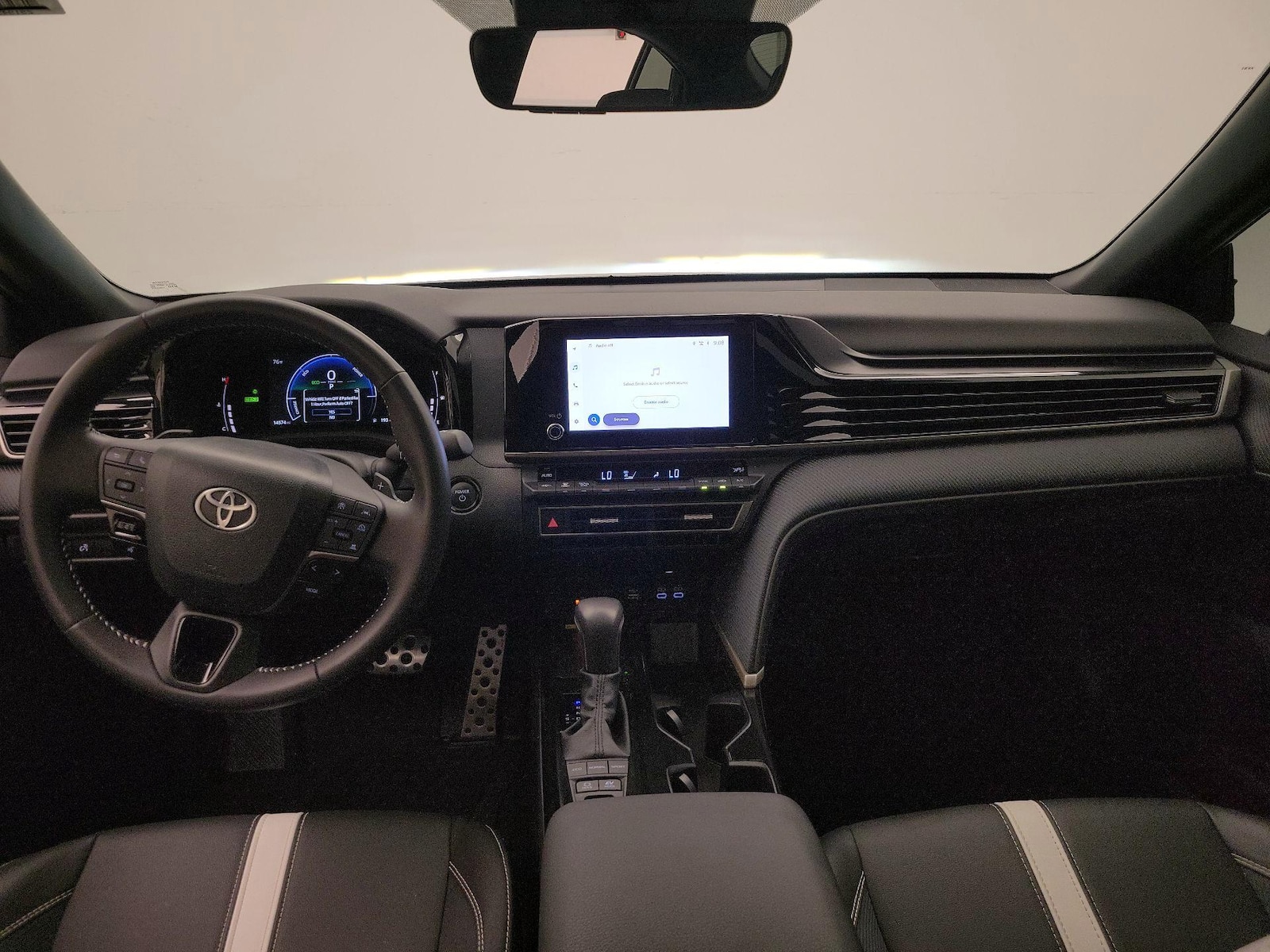 Apple CarPlay® & Android Auto™