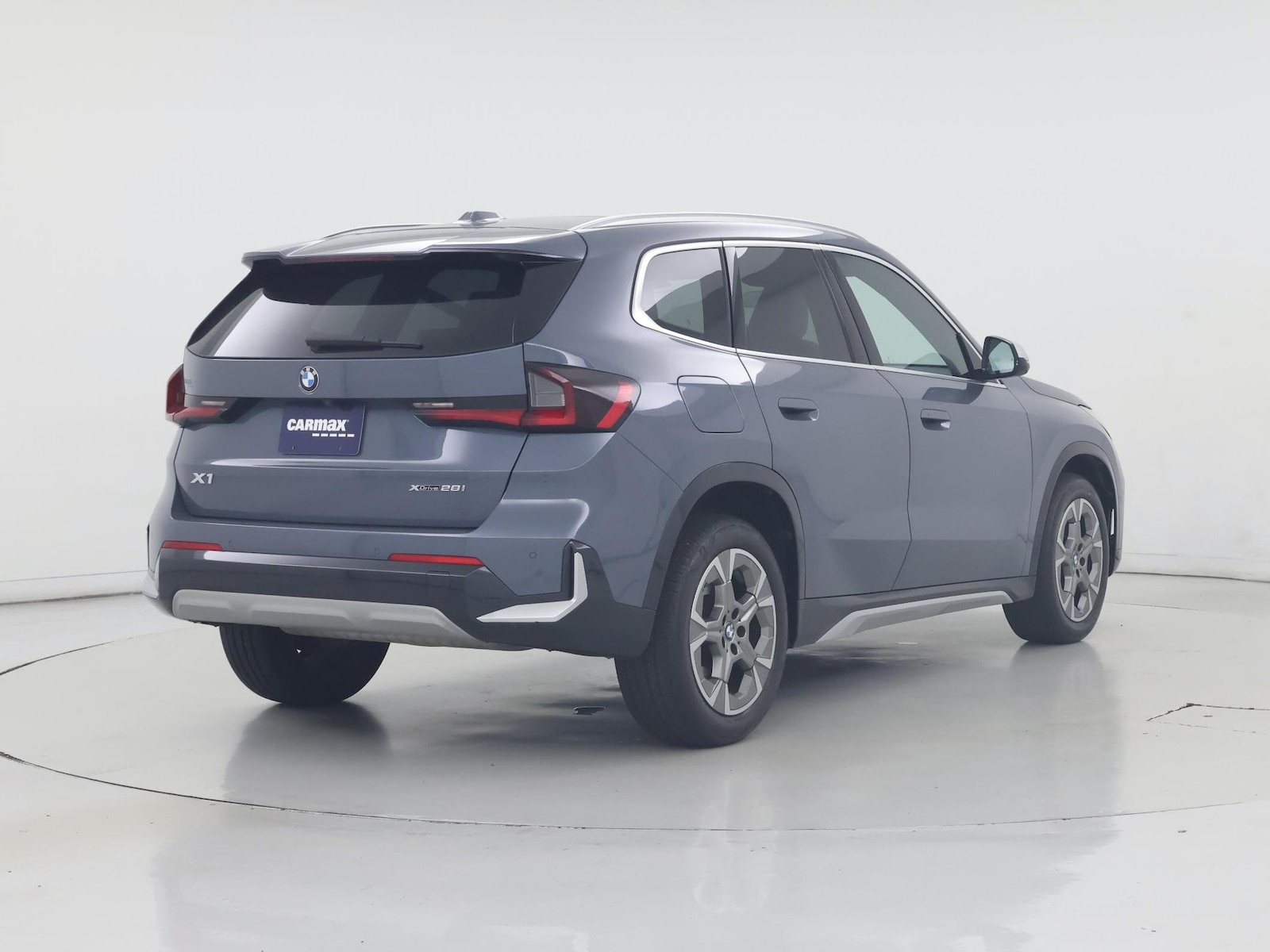 2023 BMW X1 28i - Photo 9