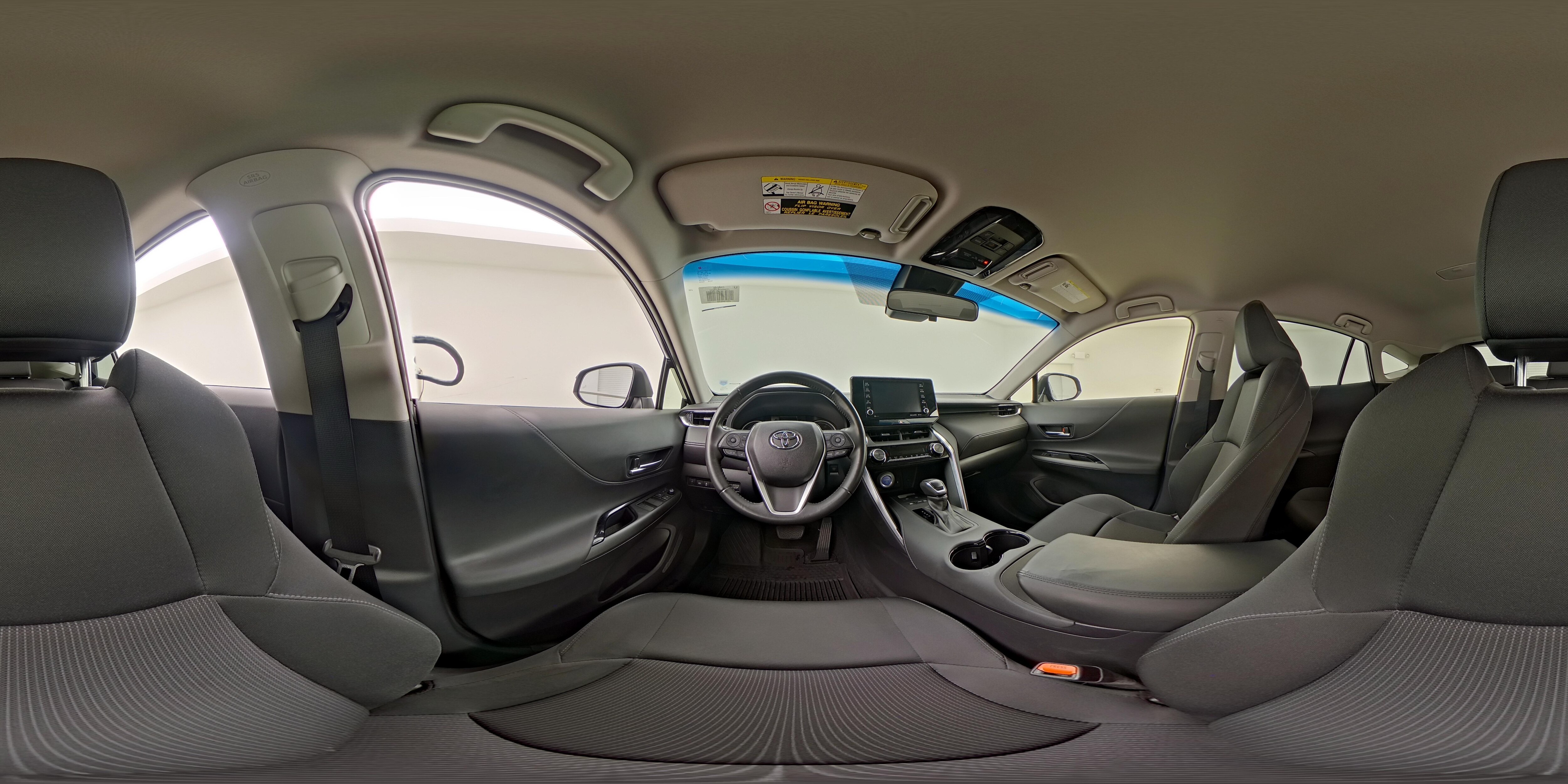 2021 Toyota Venza LE - Photo 26