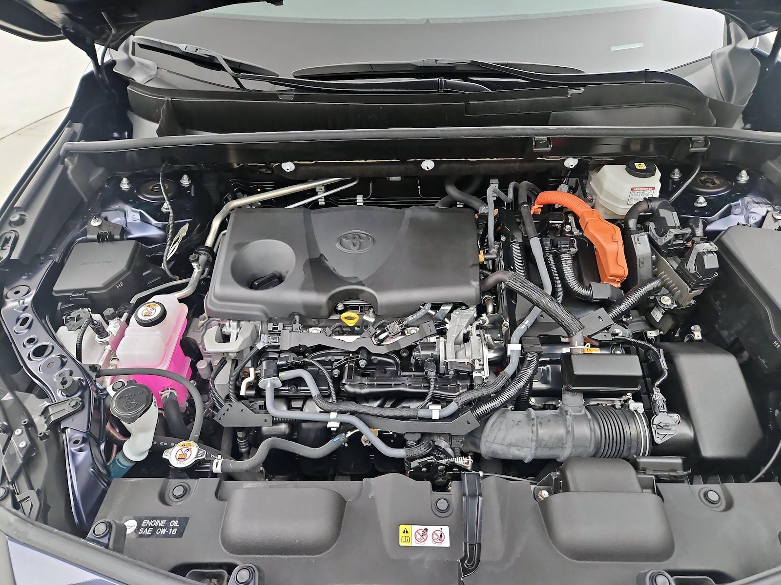 2021 Toyota Venza LE - Photo 22