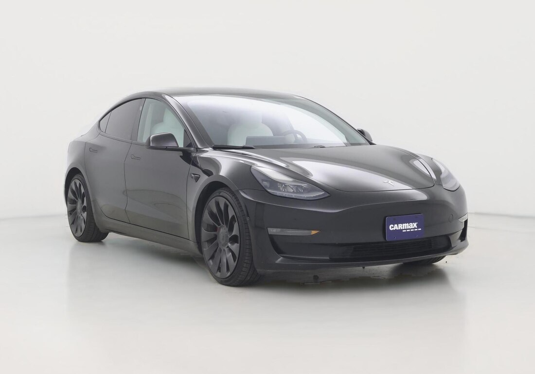 2021 Tesla Model 3 Performance in Black — CarMax photo