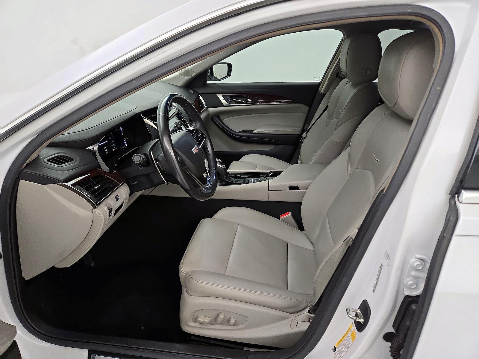 Power Seat(s) & Side Airbags