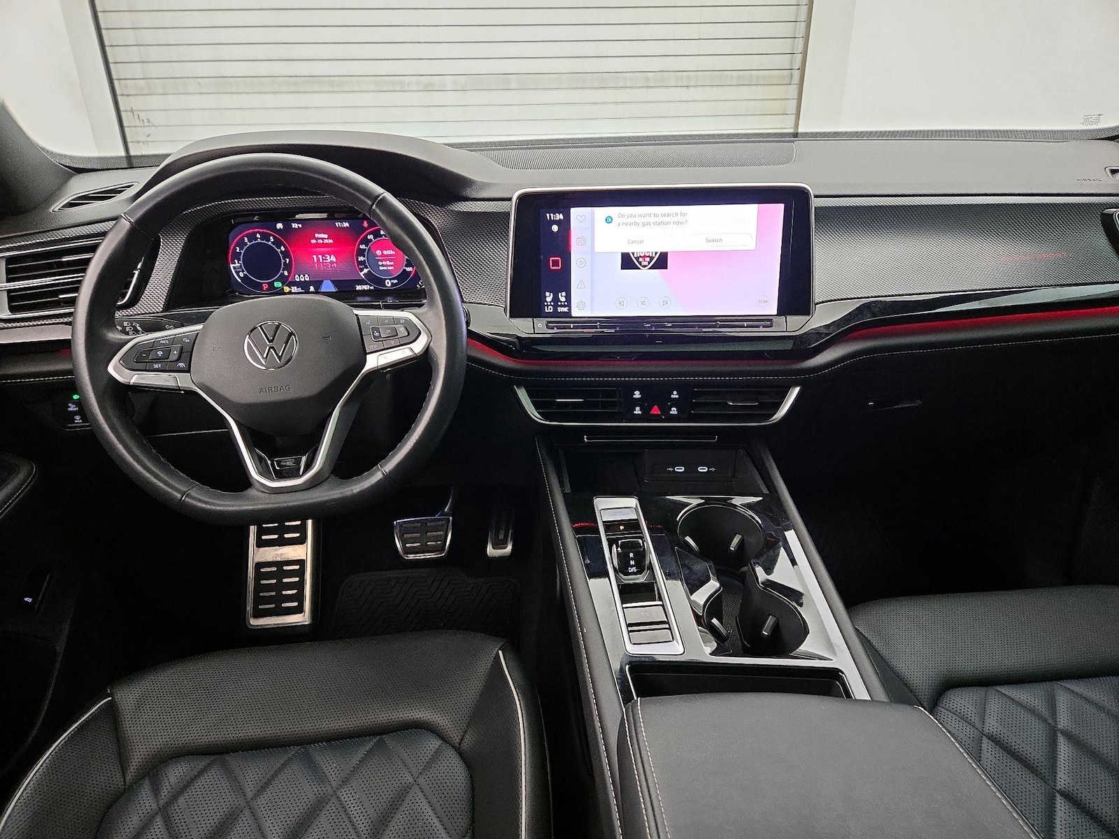 2025 Volkswagen Atlas Cross Sport SEL Premium R-LINE - Photo 10