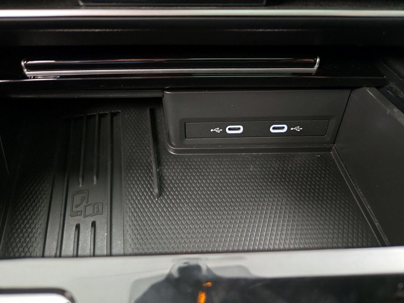 2025 Volkswagen Atlas Cross Sport SEL Premium R-LINE - Photo 20