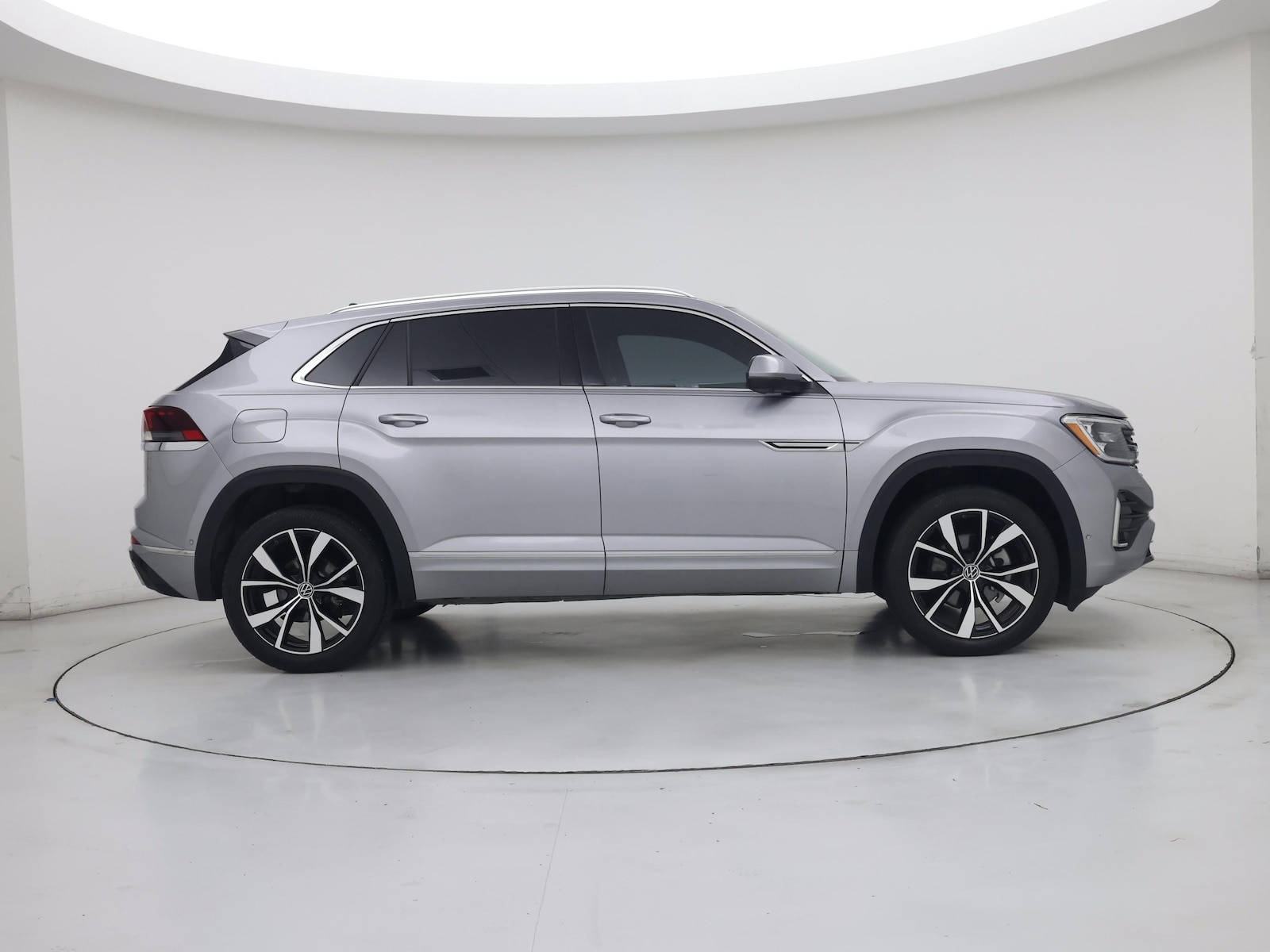 2025 Volkswagen Atlas Cross Sport SEL Premium R-LINE - Photo 8