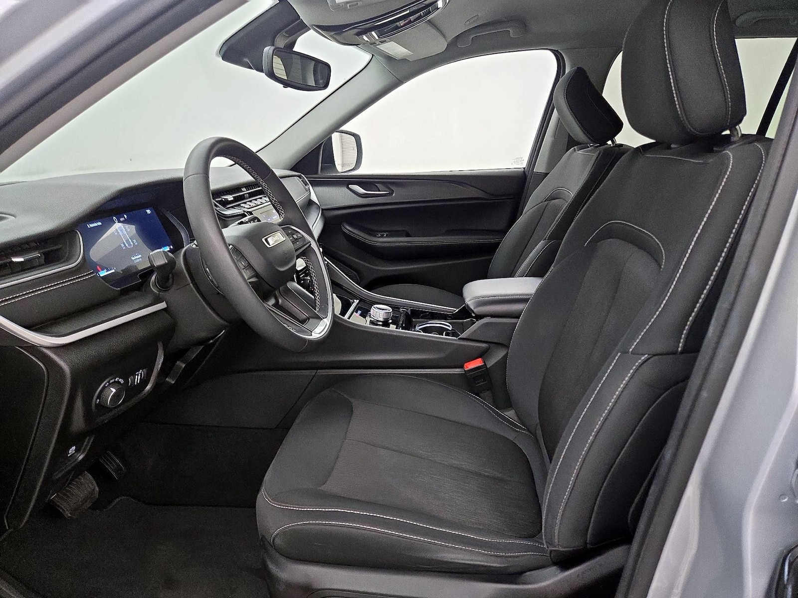 Power Seat(s) & Side Airbags