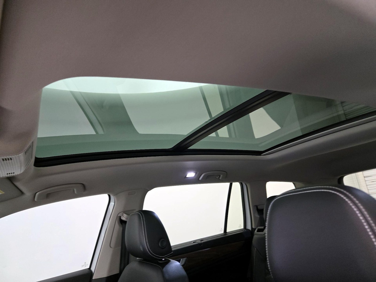 Panoramic Sunroof