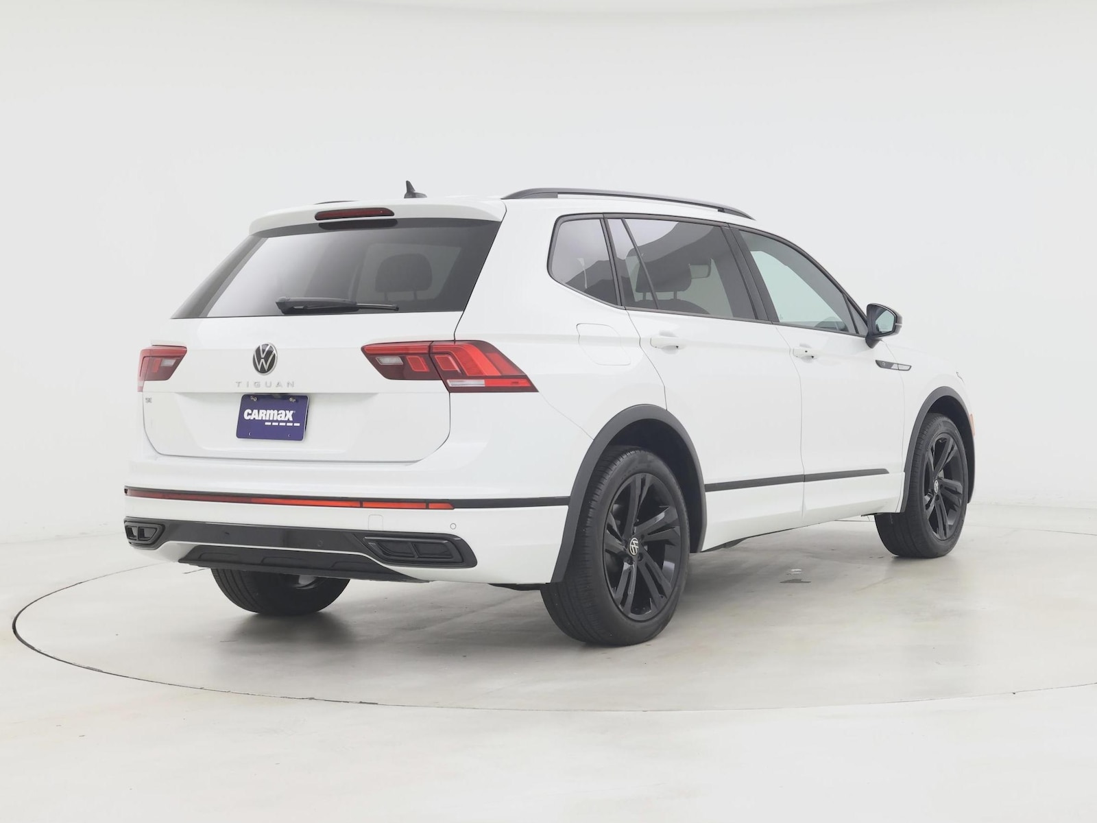 2024 Volkswagen Tiguan SE R-LINE BLACK - Photo 9