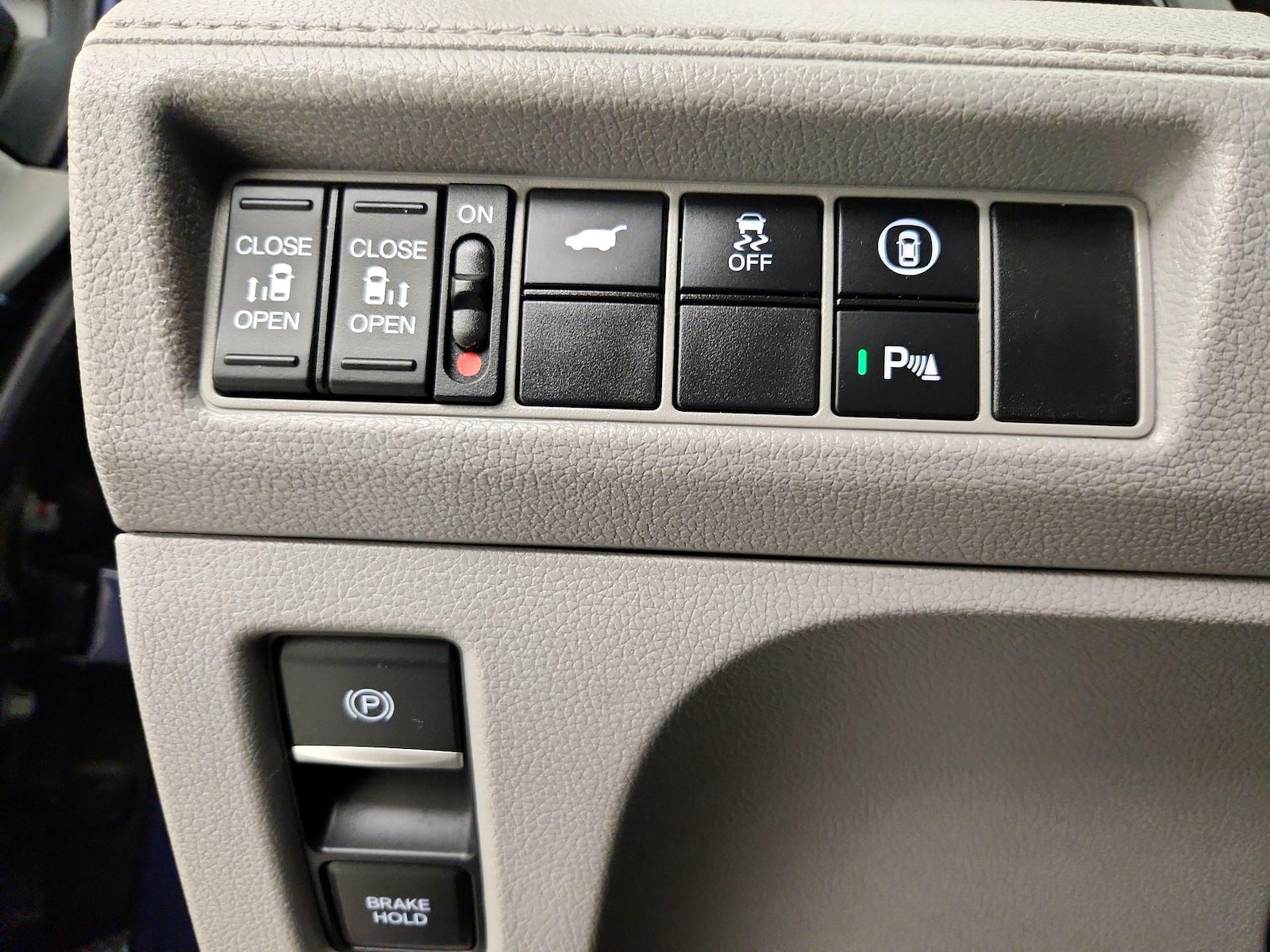 2022 Honda Odyssey Touring - Photo 14