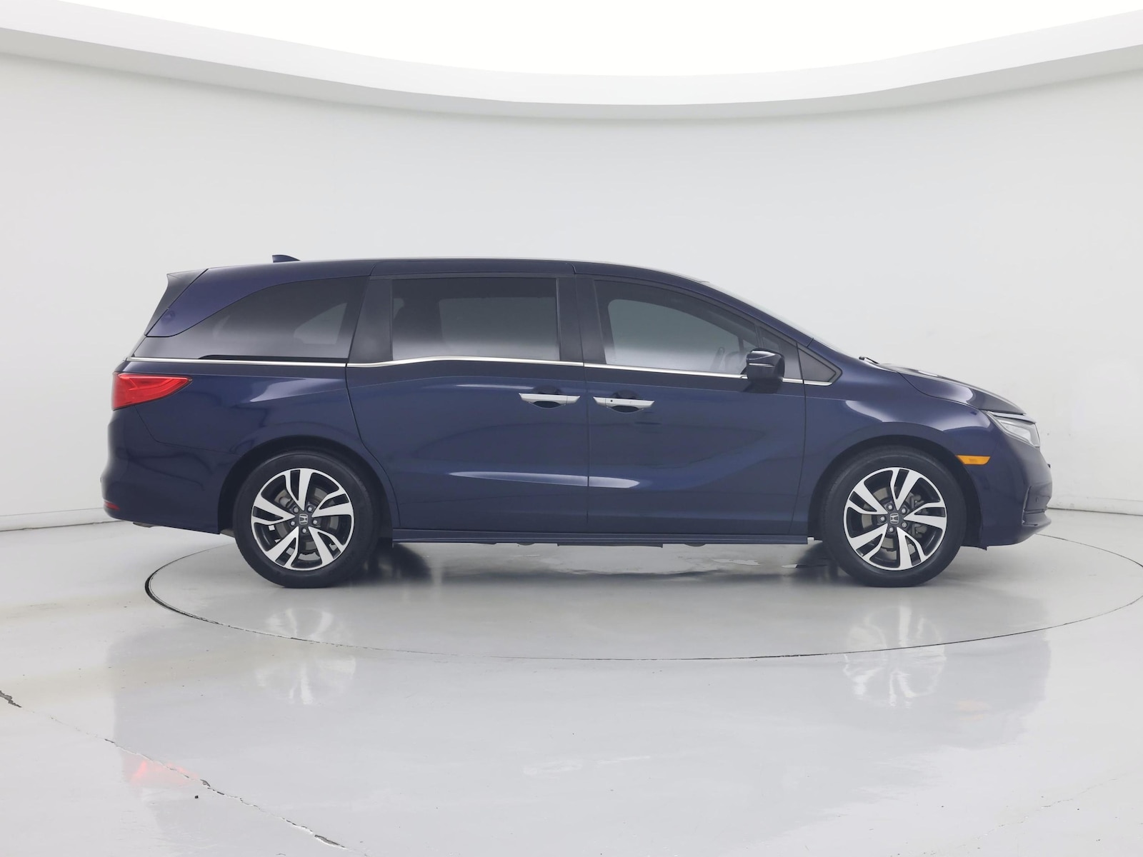 2022 Honda Odyssey Touring - Photo 8