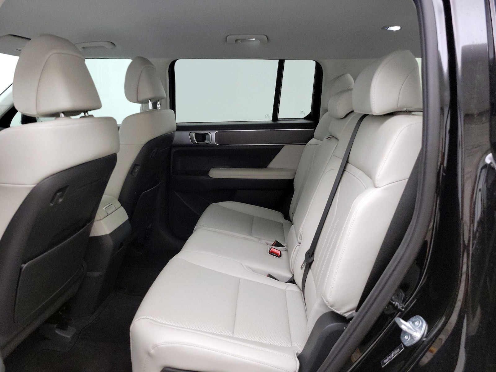 2025 Hyundai Santa Fe SEL - Photo 20