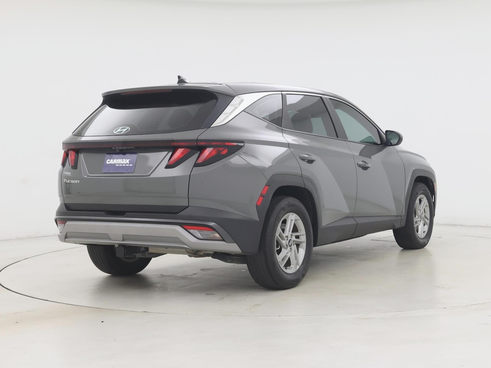 2025 Hyundai Tucson SE - Photo 9