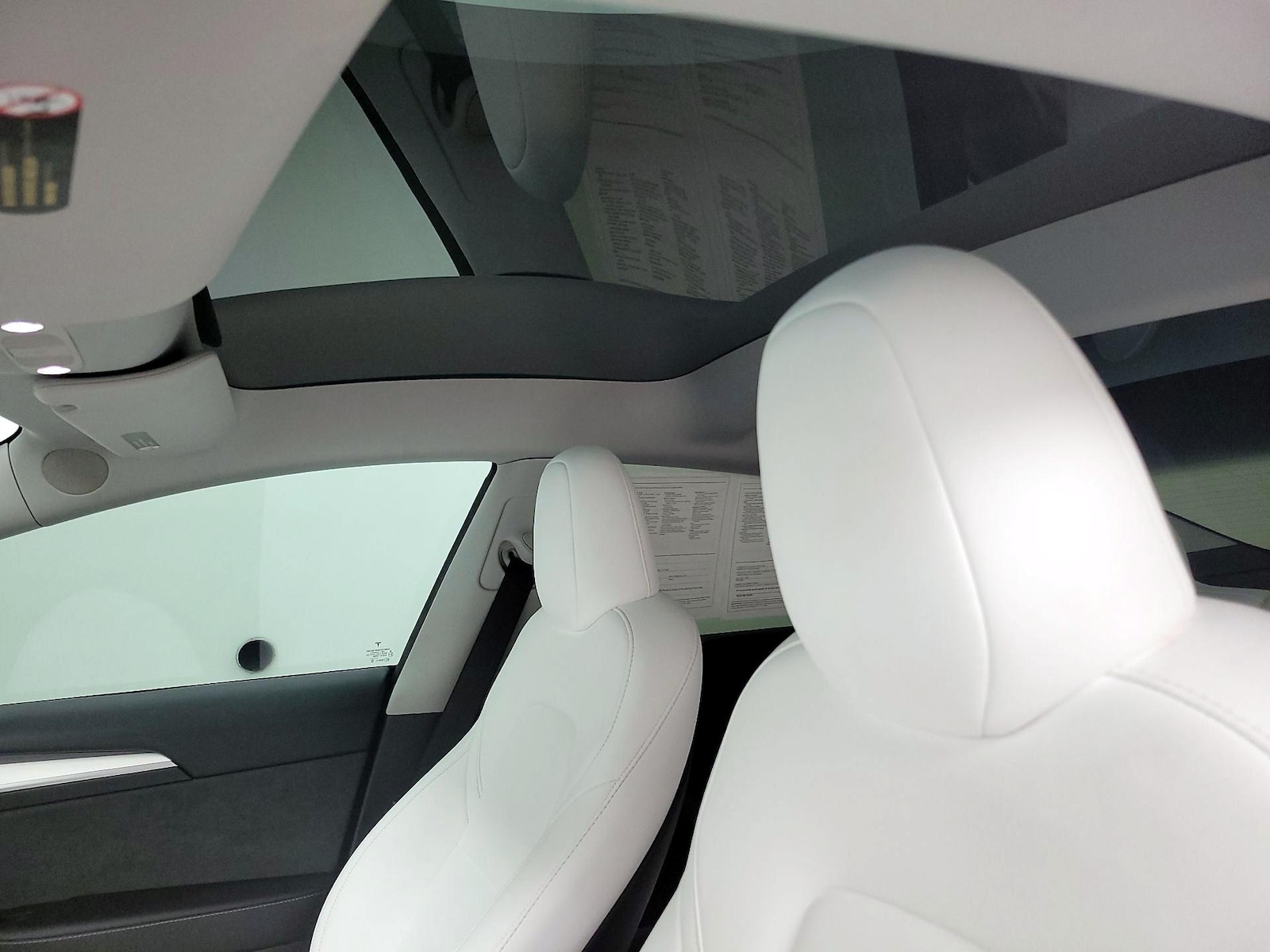 Skylight(s) & Overhead Airbags