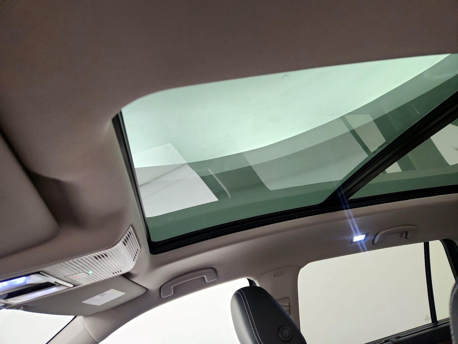 Panoramic Sunroof