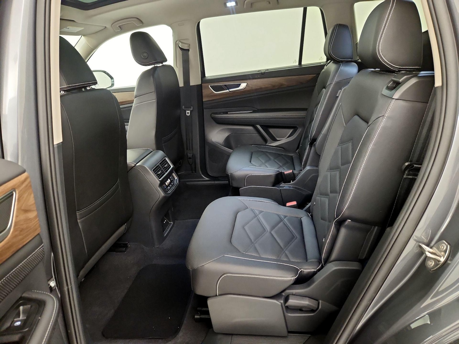 Rear Air Conditioning