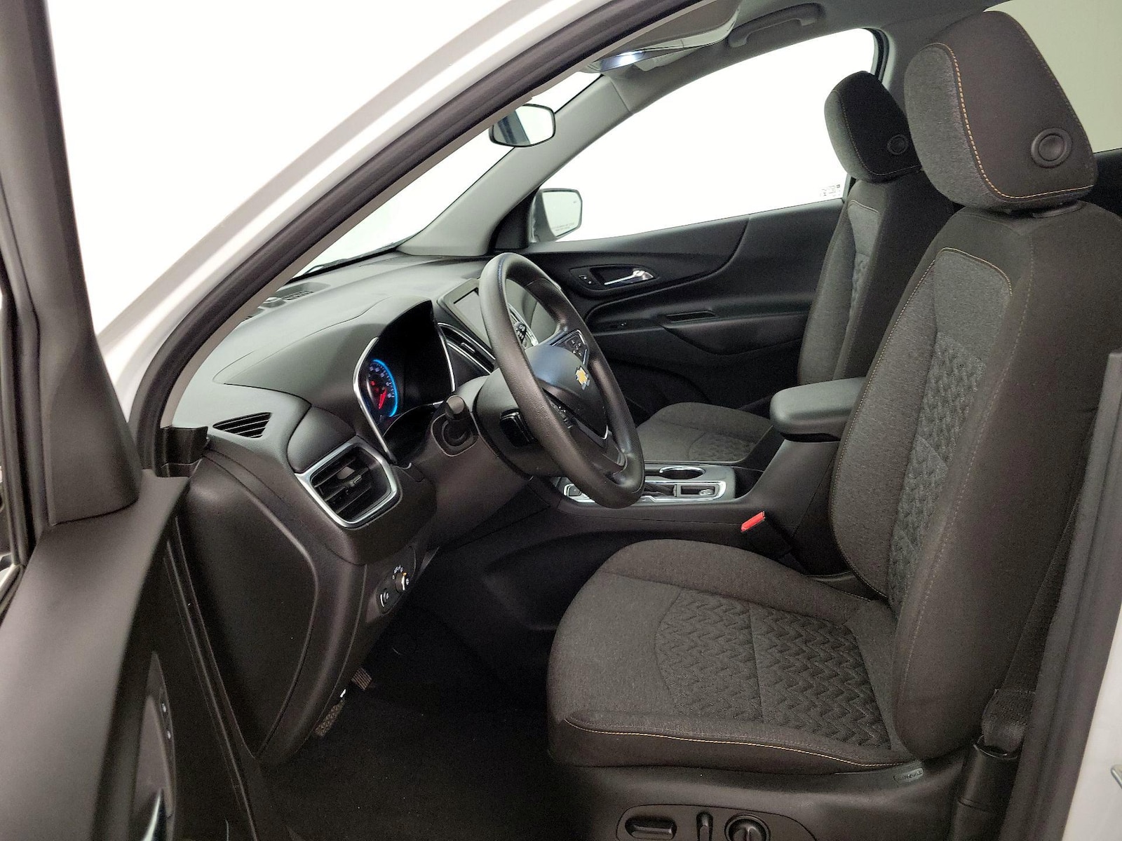Power Seat(s) & Side Airbags