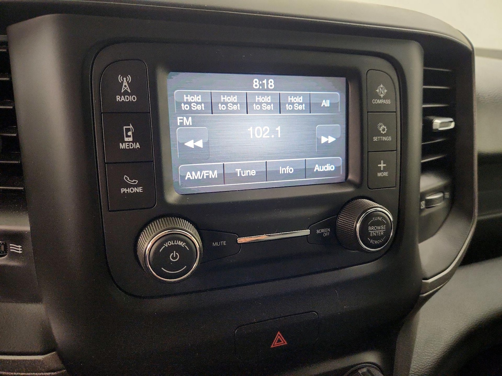 2023 RAM Ram 1500 Pickup Tradesman - Photo 16