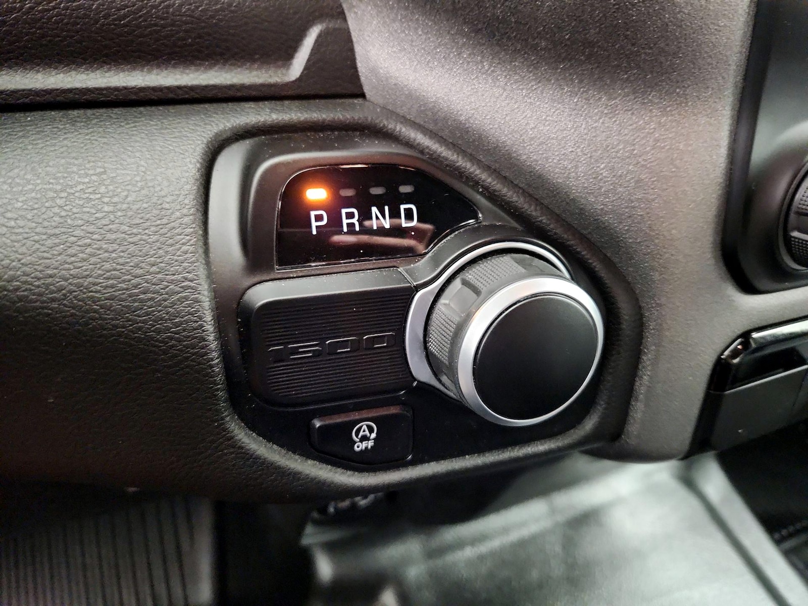 2023 RAM Ram 1500 Pickup Tradesman - Photo 18