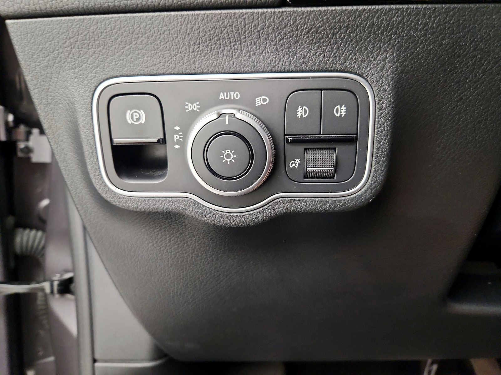 2025 Mercedes-Benz GLA GLA250 - Photo 14
