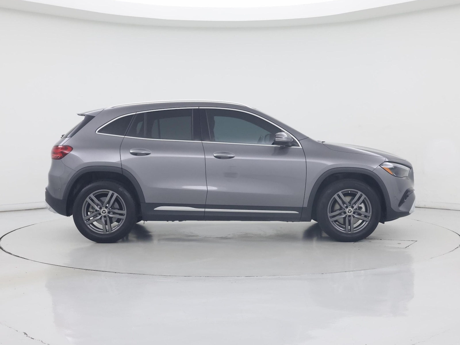 2025 Mercedes-Benz GLA GLA250 - Photo 8
