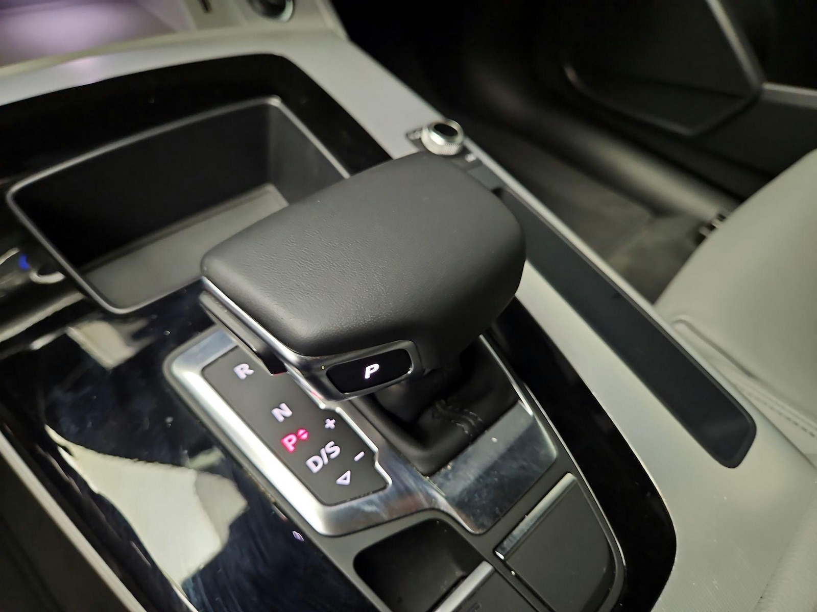 2024 Audi Q5 Premium - Photo 18