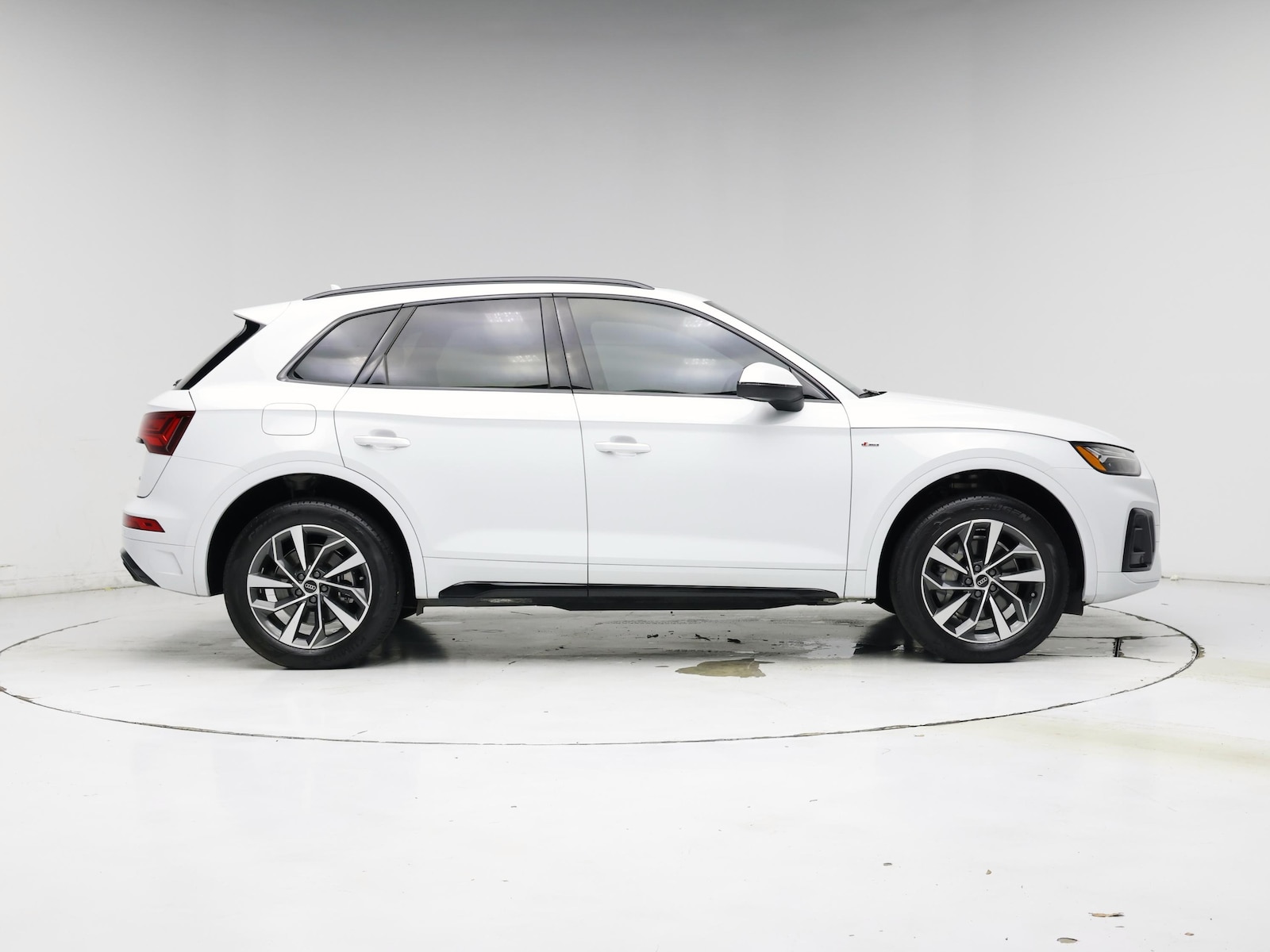 2024 Audi Q5 Premium - Photo 8