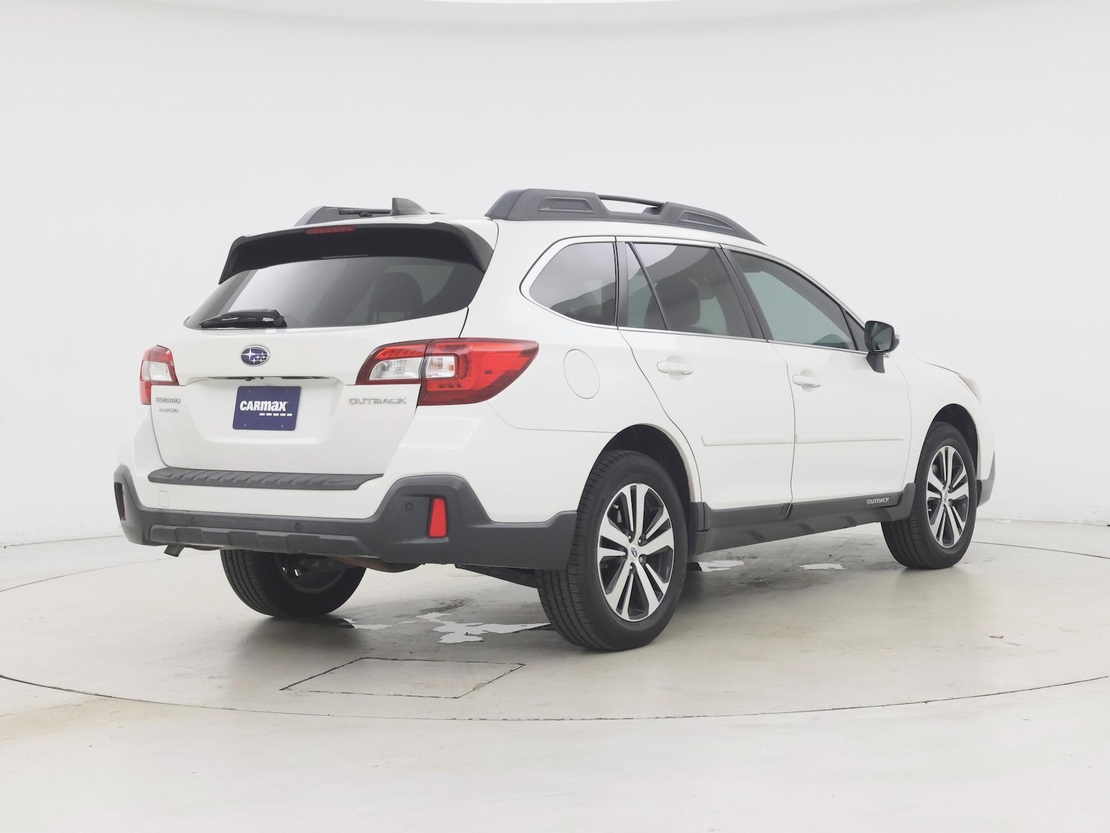 2019 Subaru Outback Limited - Photo 9