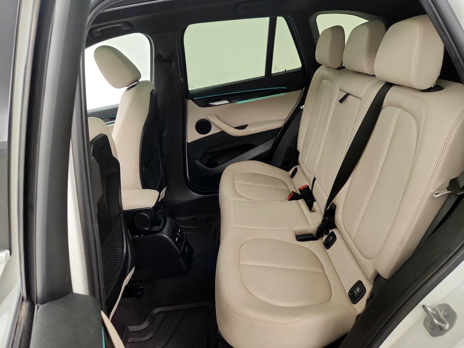 2021 BMW X1 28i - Photo 22