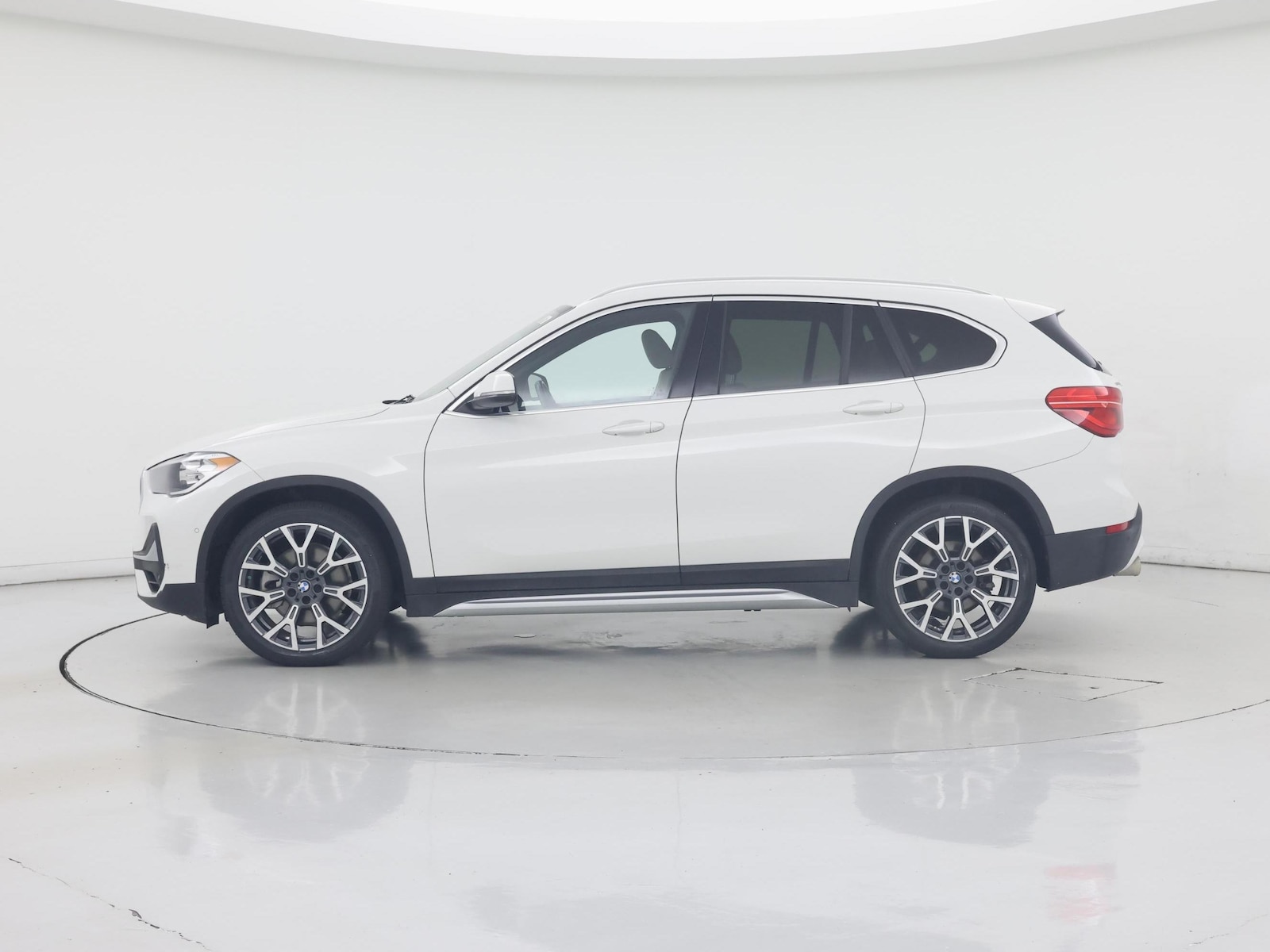 2021 BMW X1 28i - Photo 4