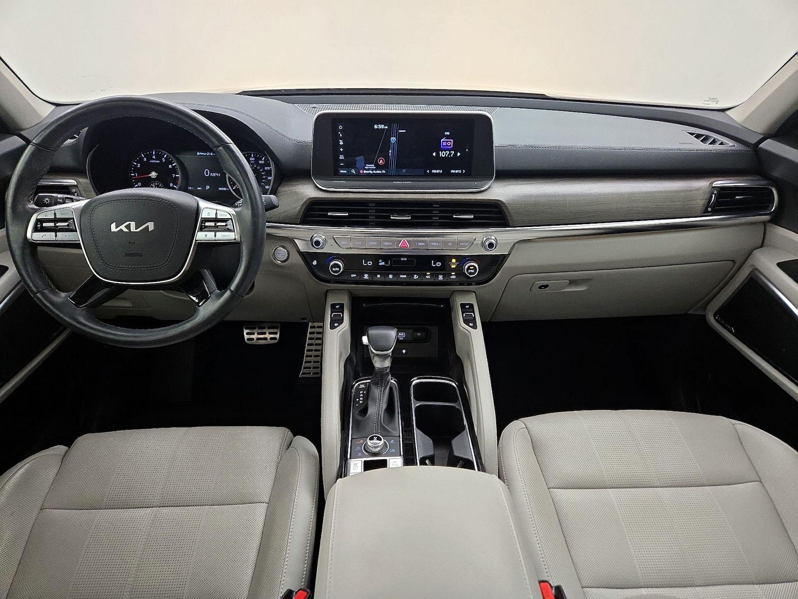 Apple CarPlay® & Android Auto™